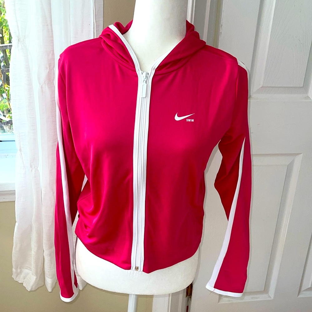 NEVER WORN Nike Swim pink hoodie with white strip M (4-6)